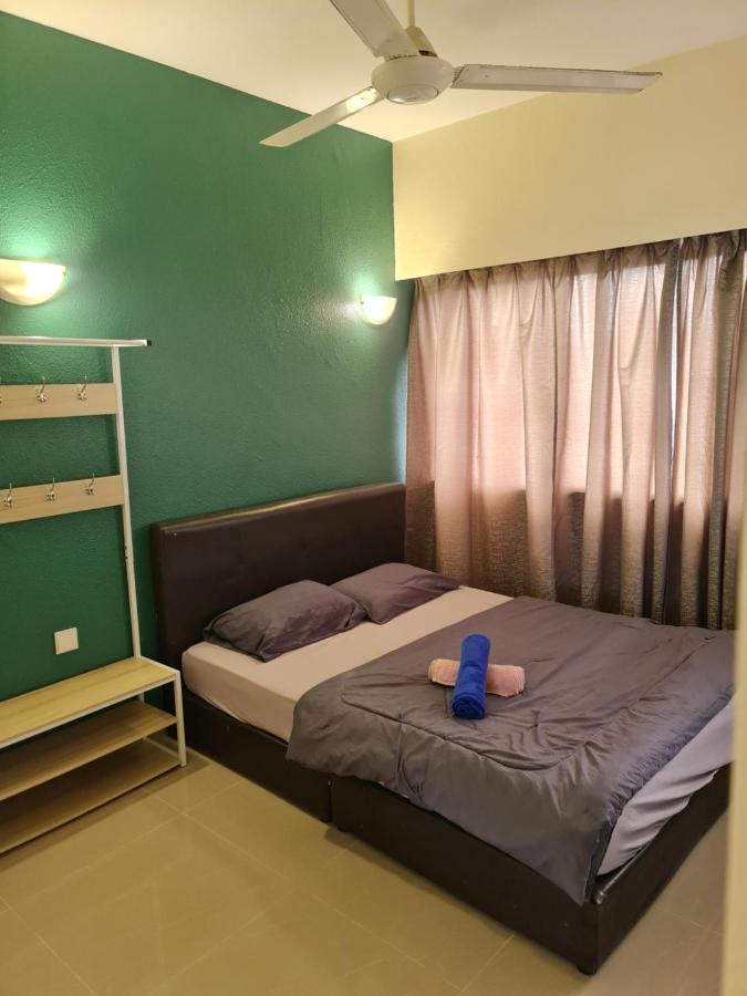 Sri Sayang Home Stay جورج تاون المظهر الخارجي الصورة